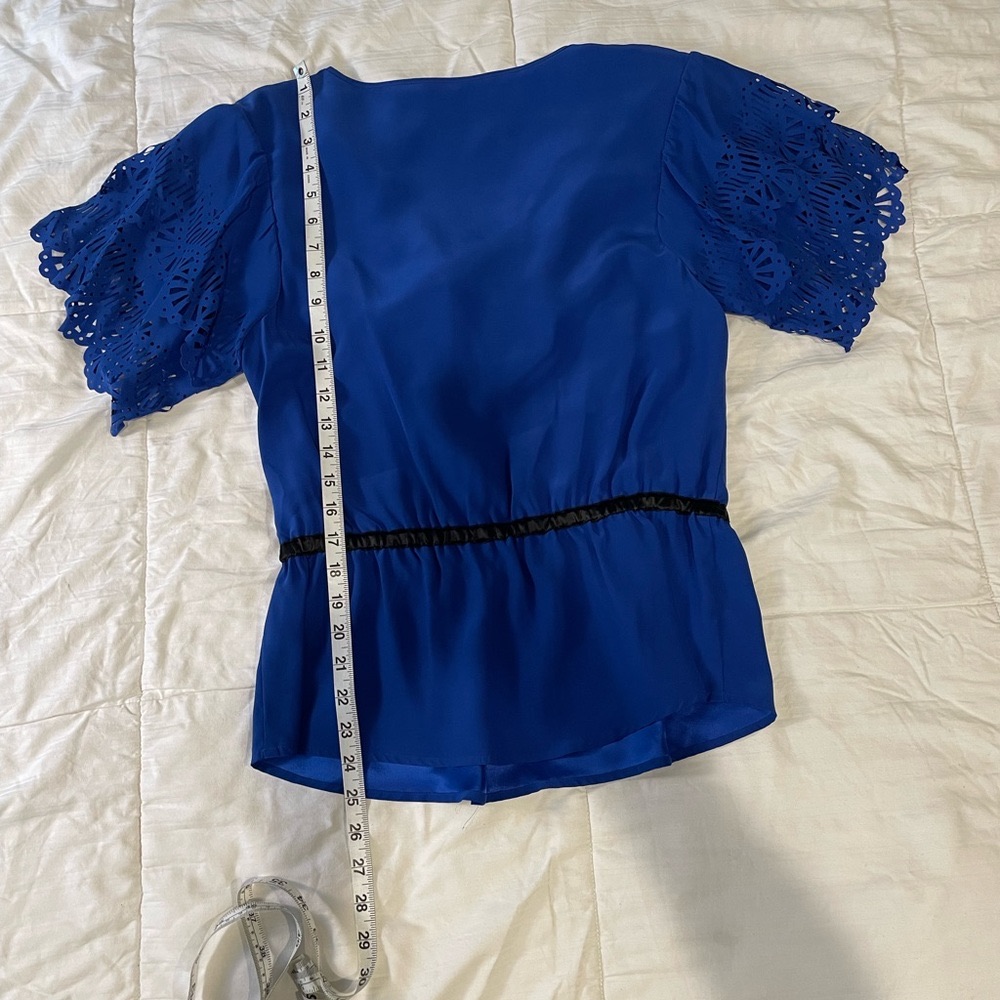 Cynthia Steffe Nwt Never Worn Blue Blouse